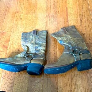 Perfect Frye Brown Boot